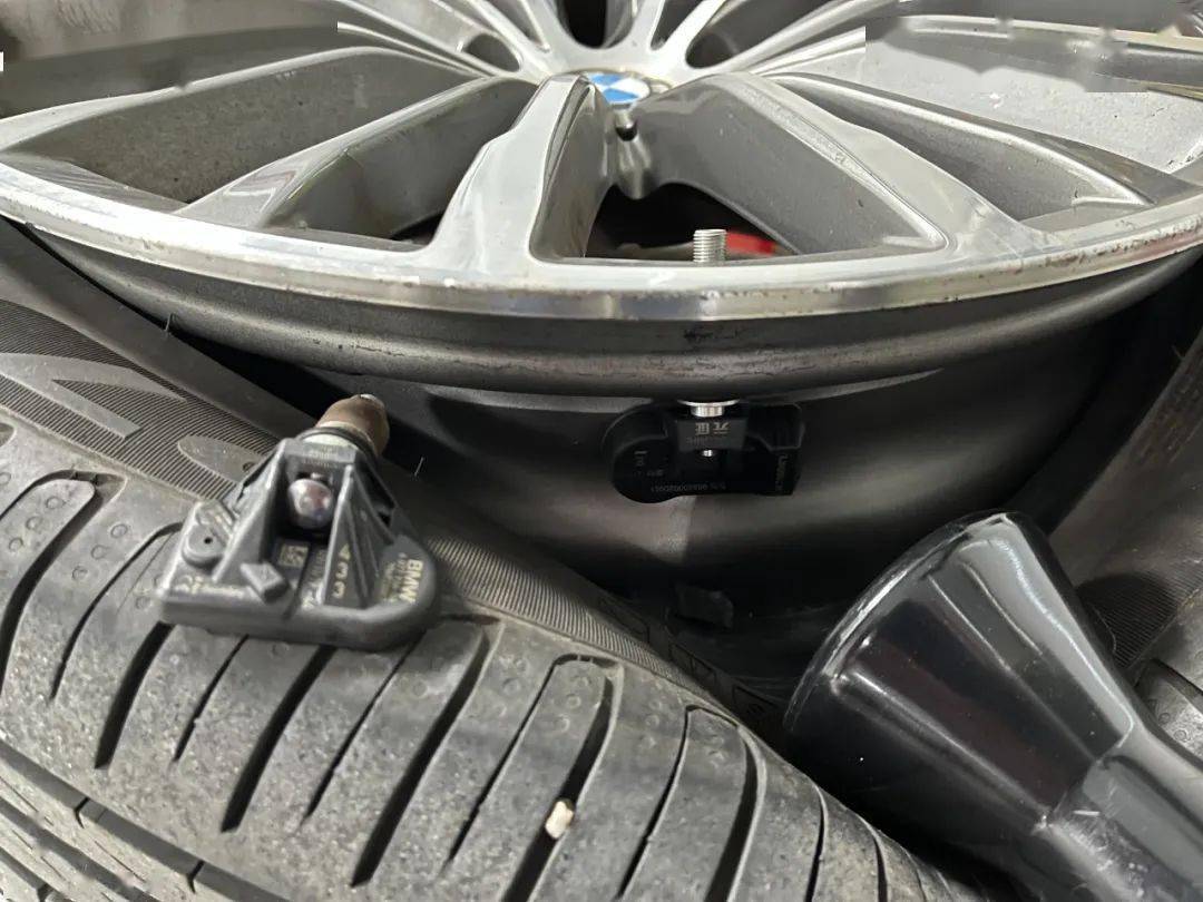 crt501胎压宝马325li胎压传感器学习