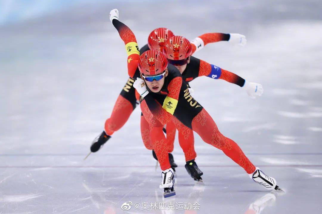 东奥运动健儿图片