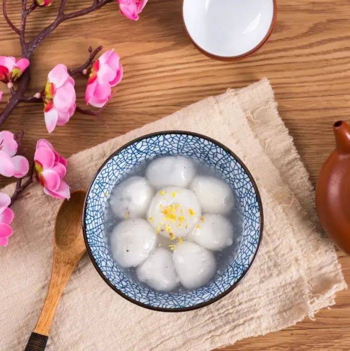 【车主关怀】元宵节，到底吃元宵还是汤圆？怎么吃更健康？_今天元宵节_食用_食物