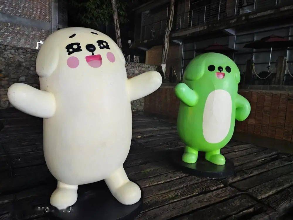 王者|Redmi K50 电竞版首发体验:3299 元起售,能否焊上游戏手机的大门?