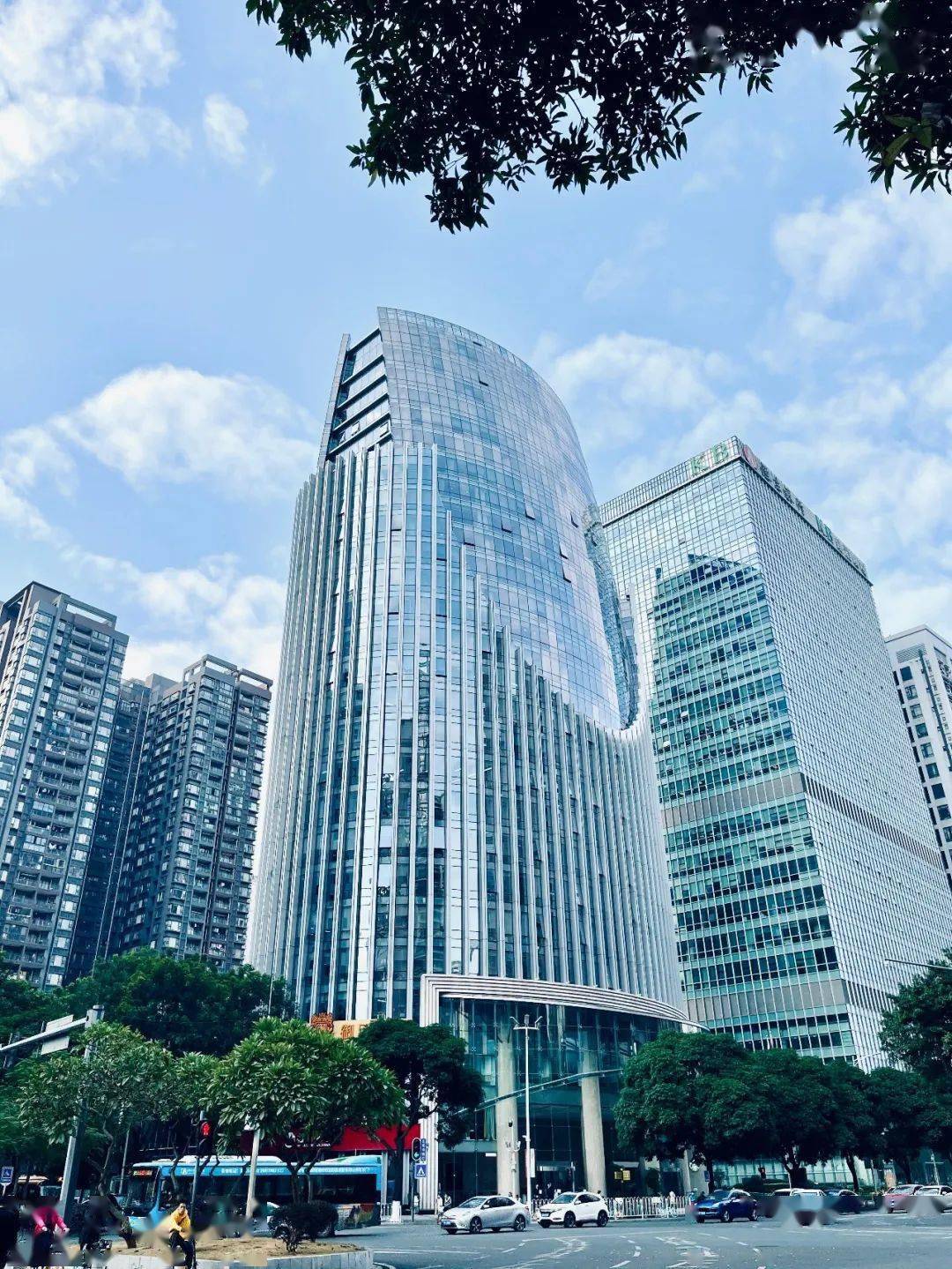 物业招租 | 广州远洋大厦商业裙楼招租_花城_珠江新城_服务