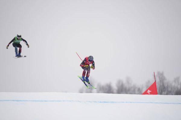 雷竞技RAYBET北京冬奥会 自由式滑雪女子障碍追逐赛 瑞典选手夺冠(图4)