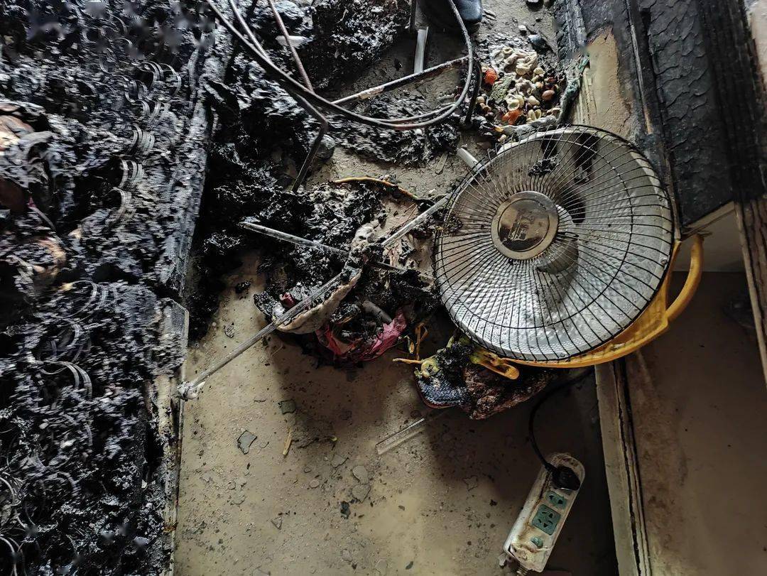 抚州一小区居民家突发火灾!罪魁祸首竟是…_实验_金溪_人员