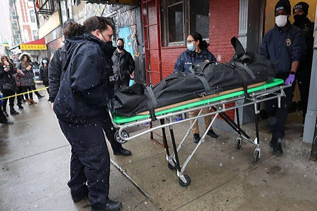 最糟糕的事情,"和女友在唐人街住了大约一年的邻居肖恩·奥哈拉(sean