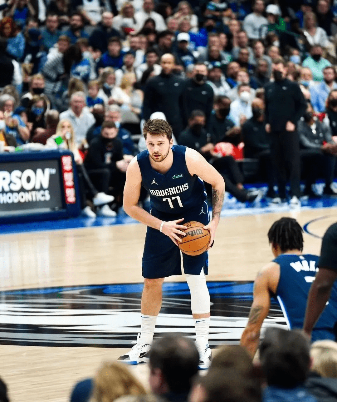 东契奇落选全明星首发后,打出mvp级别的表现_独行侠_鹈鹕_比赛