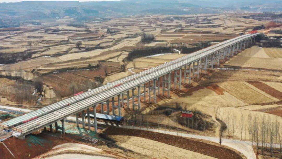 黎霍高速沁县路段施工现场!_建设集团_项目_施工地