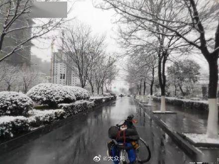 全网|“全网最想开学的”山东小伙：骑行十天返校，还曾骑行两千公里到黑龙江看朋友
