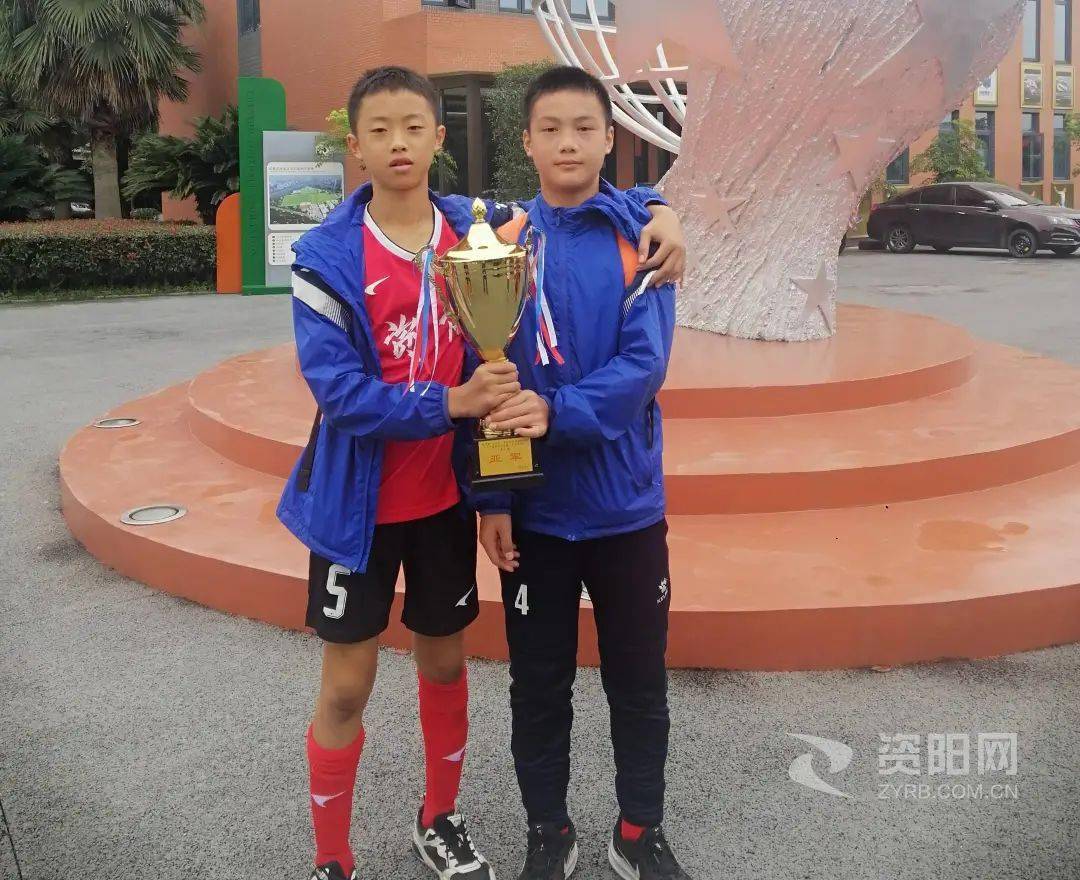 雁江这俩"足球小子"未来可期_刘智涵_四川省_李林峰