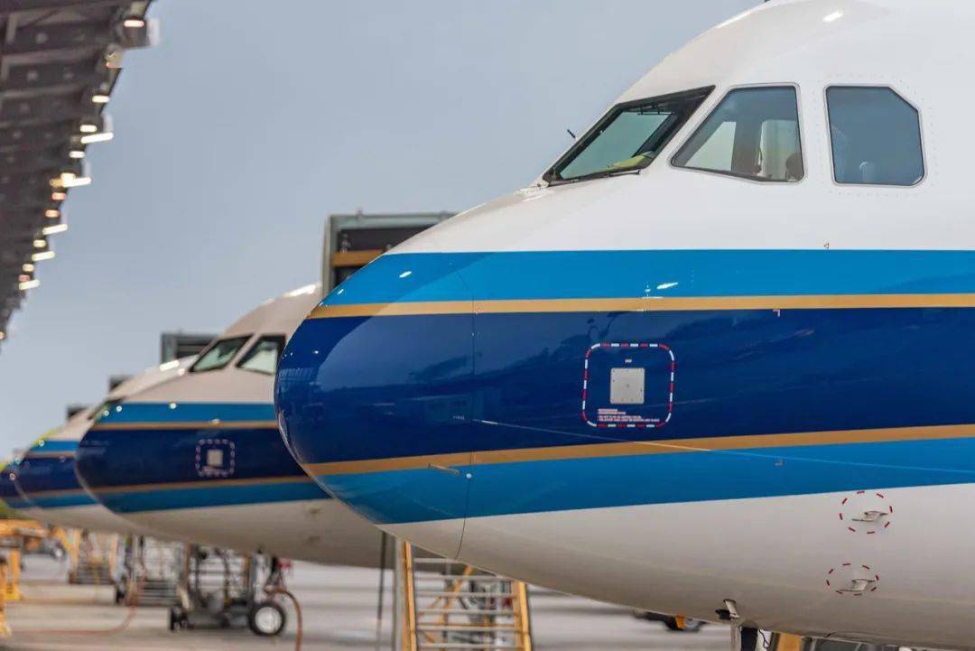 中國南方航空全球首家運營高高原機型a319neo飛機