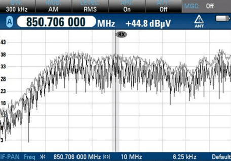 干扰器|法国父亲用信号干扰器管控孩子上网，致使全镇定时断网