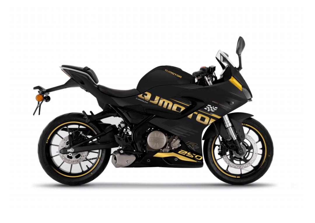 从赛到燃17999元双摇臂强势登临本就秒杀一切qjmotor赛250改名证明从