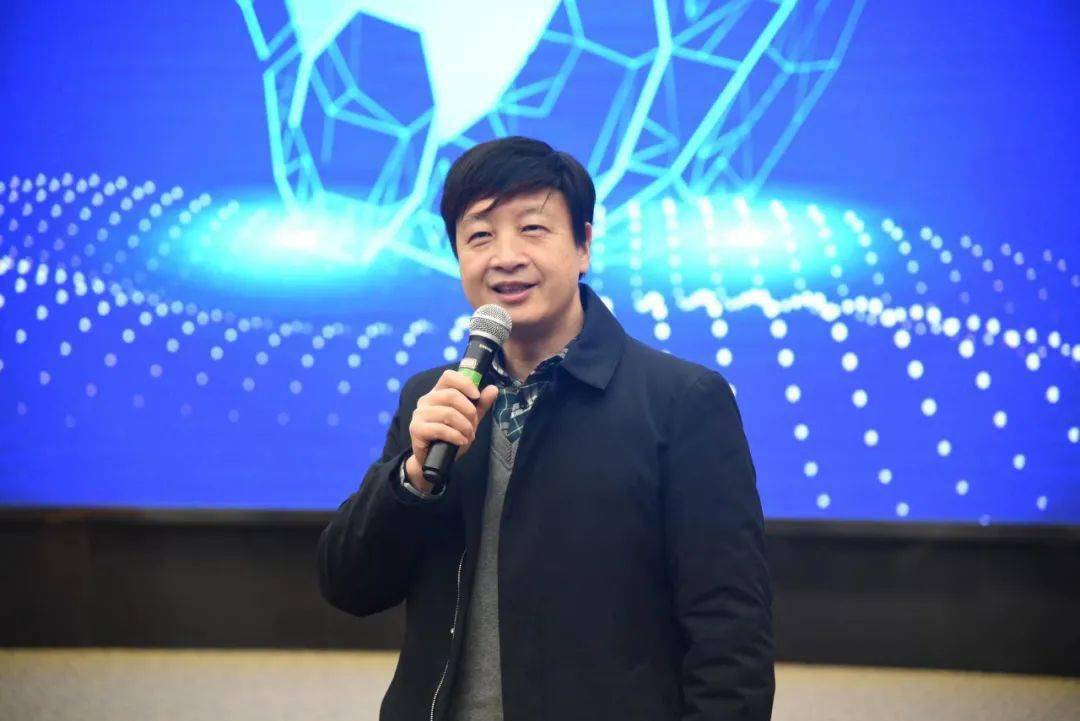 协会神经外科分会主任委员尤永平点评授课分享王汉东教授作为南京大学