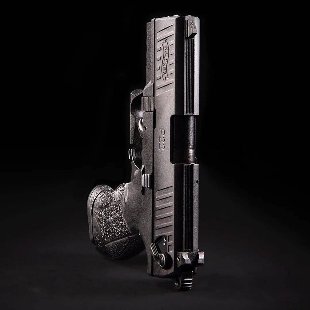 颜值颇高的小口径德国瓦尔特p22手枪美图欣赏