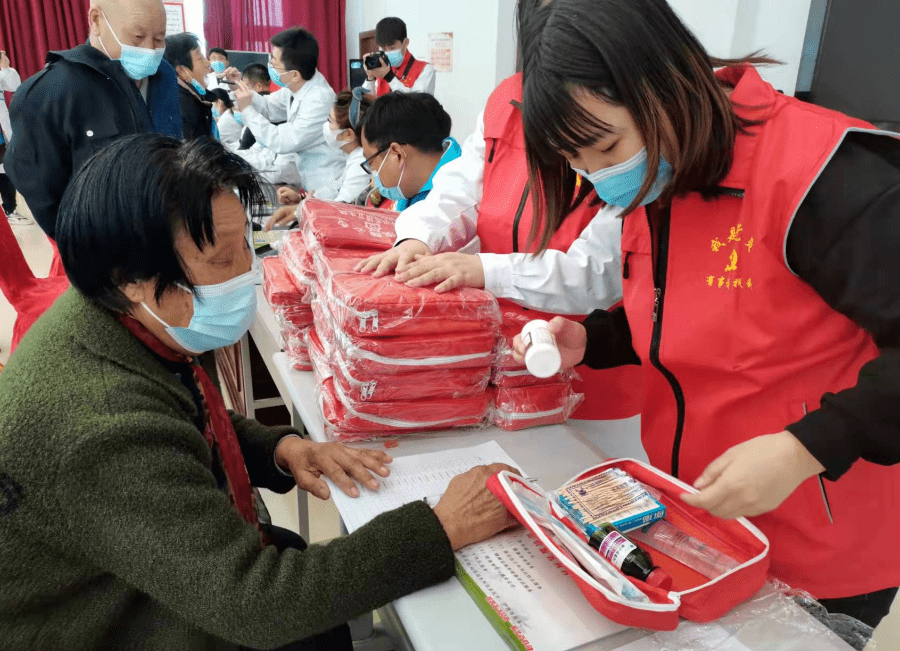 安定医院代挂专家号服务出院后健康叮嘱，居家康复更放心的简单介绍
