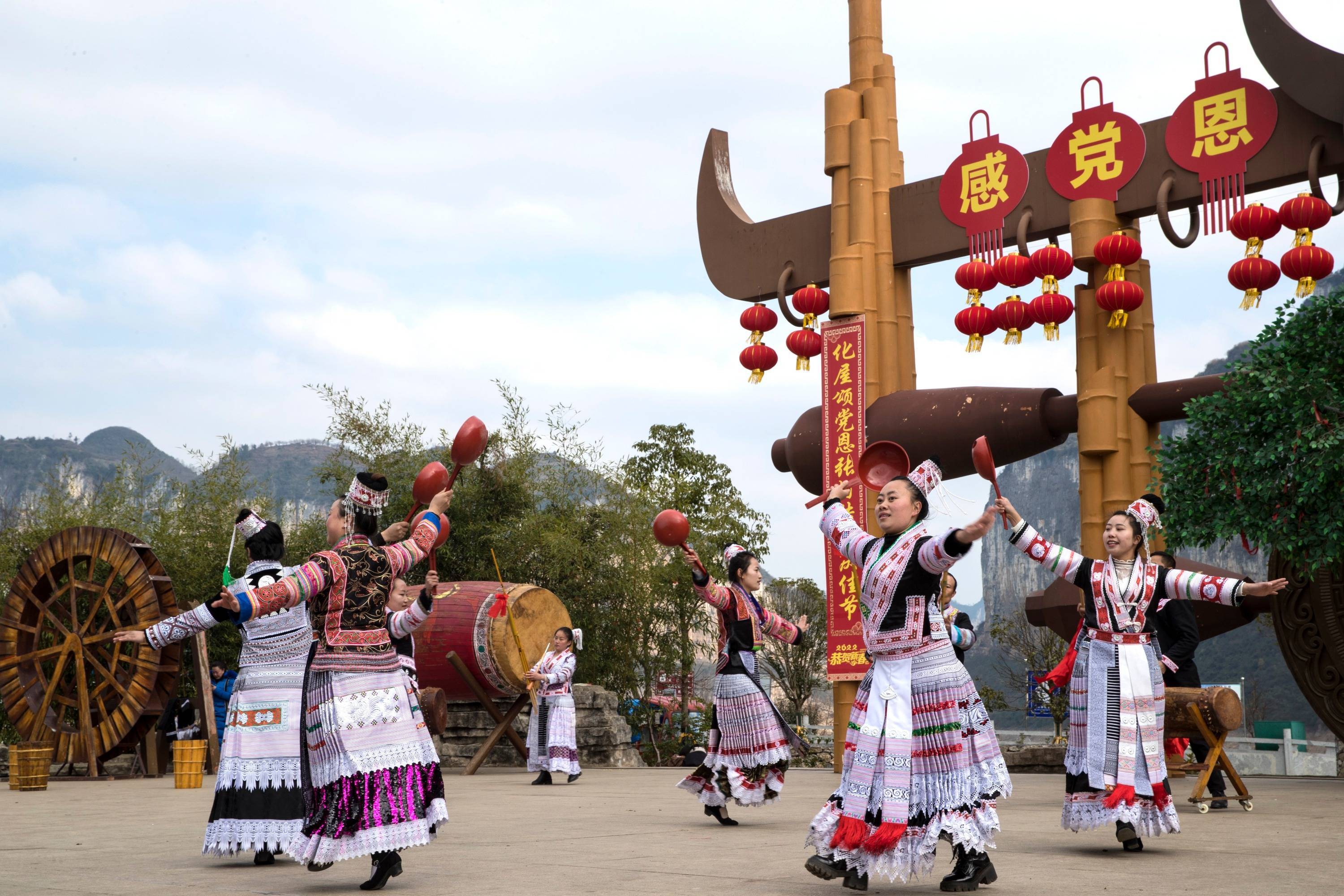 貴州黔西:苗寨旅遊助力鄉村振興_新仁苗族鄉_烏江_百里