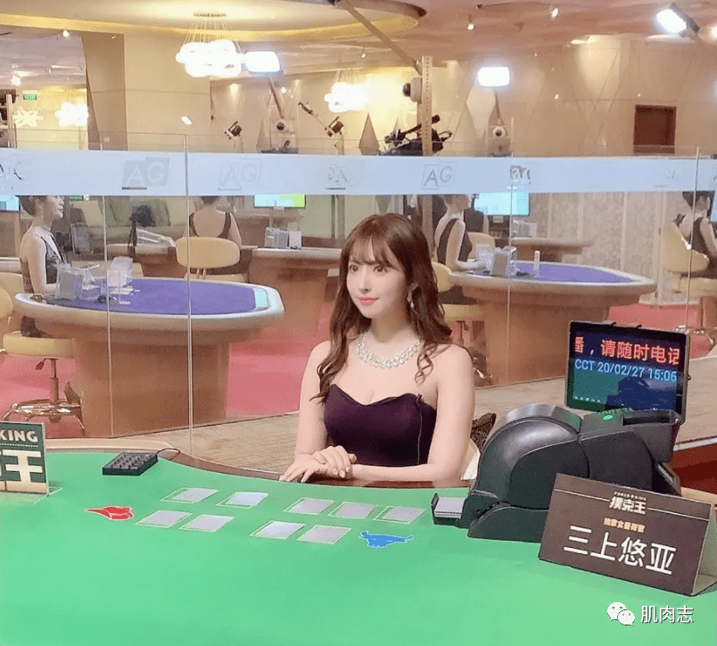 多人忙,不是出席商业活动,就是变身女团出道,偶尔还客串一下性感荷官