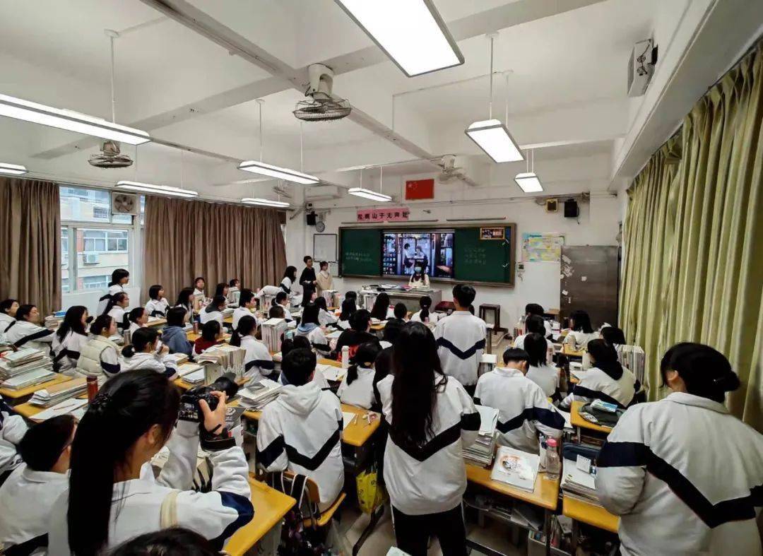 情满寒宣相约广外走进潮州市金山中学