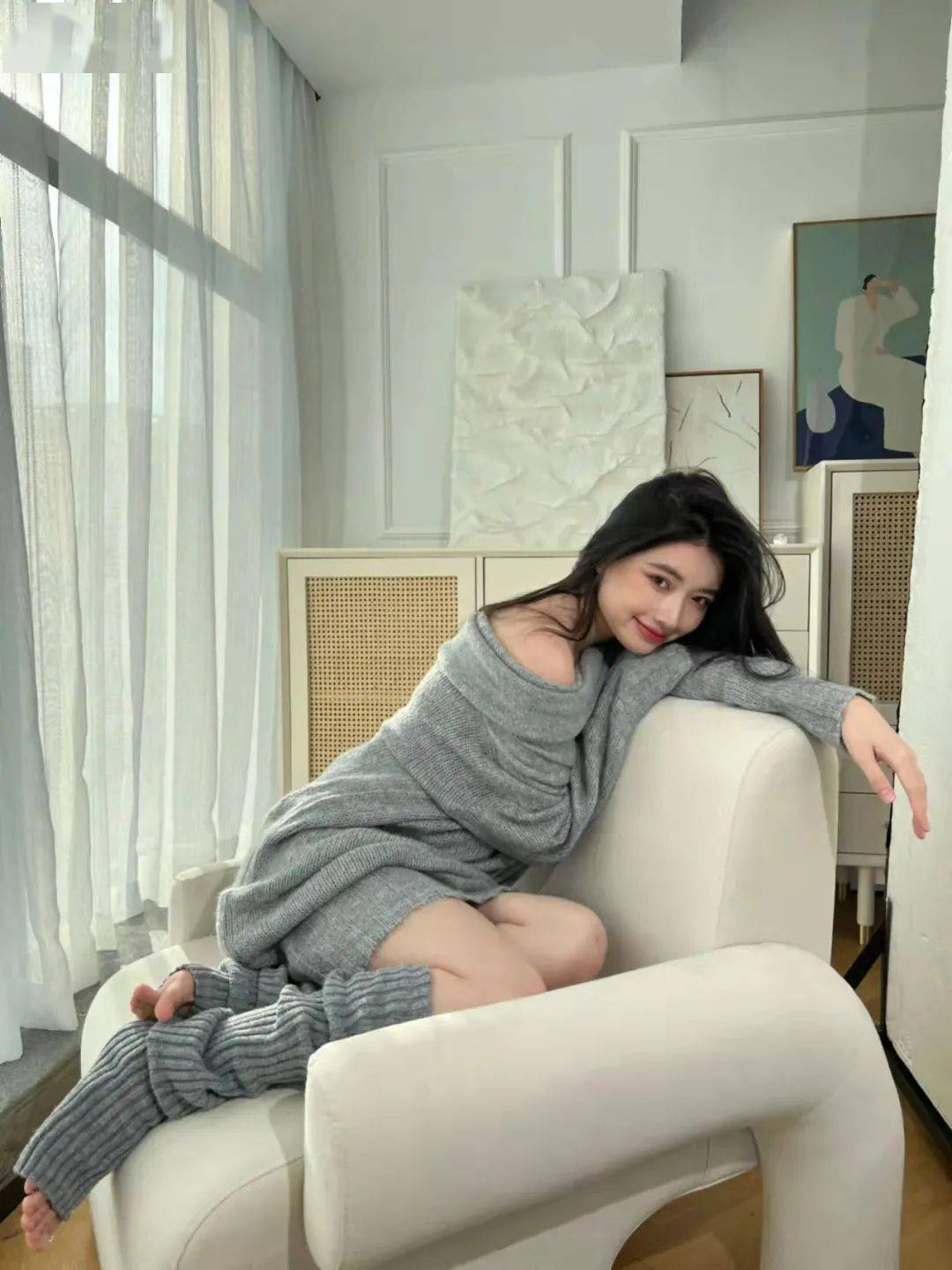 方圆便是广大网红中非常特别的一位,这位抖音爆火的女生也被王思聪冠