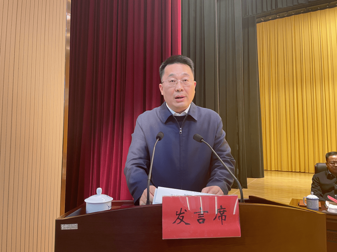 创造更优营商环境为目标……"市委常委,乐平市委书记林卫春发言中表示