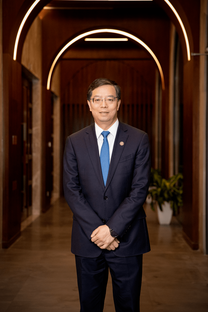 清华大学校长邱勇67发挥一流大学主力军生力军作用