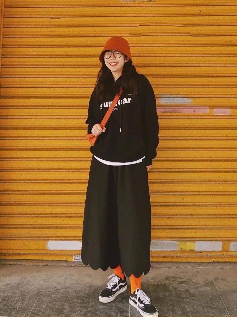 共和 开春穿什么?这100套穿搭必须看,可甜可飒美炸了!