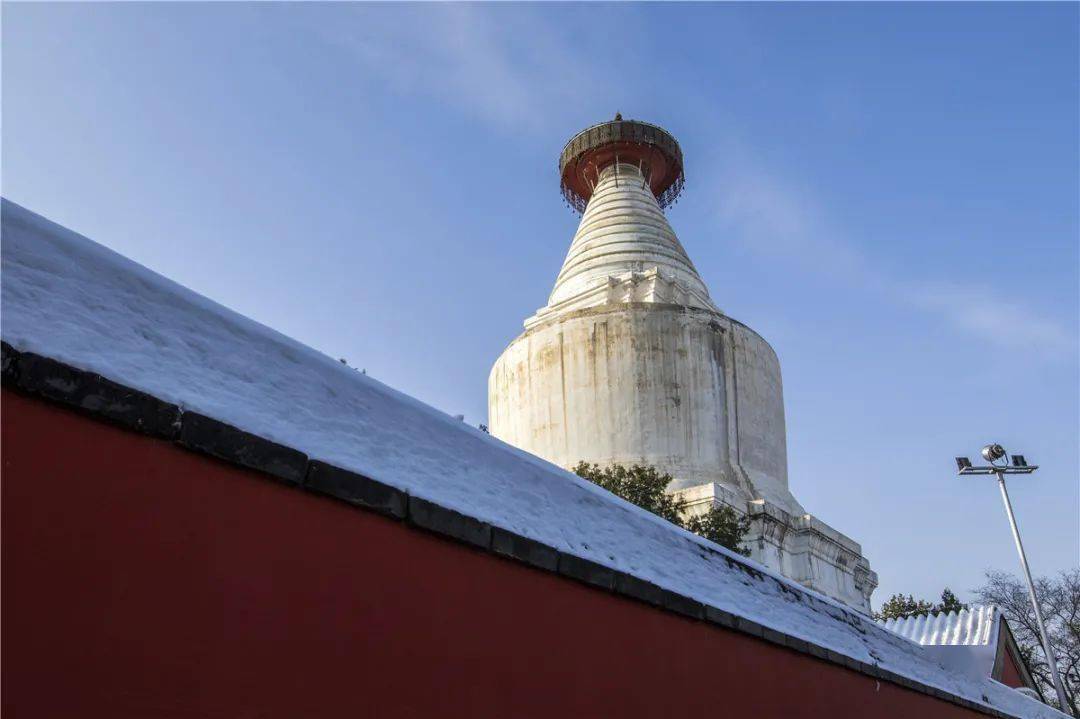 吳夢珠/攝《雪後北海》 田大年/攝《庭園潔雪》 張自強/攝