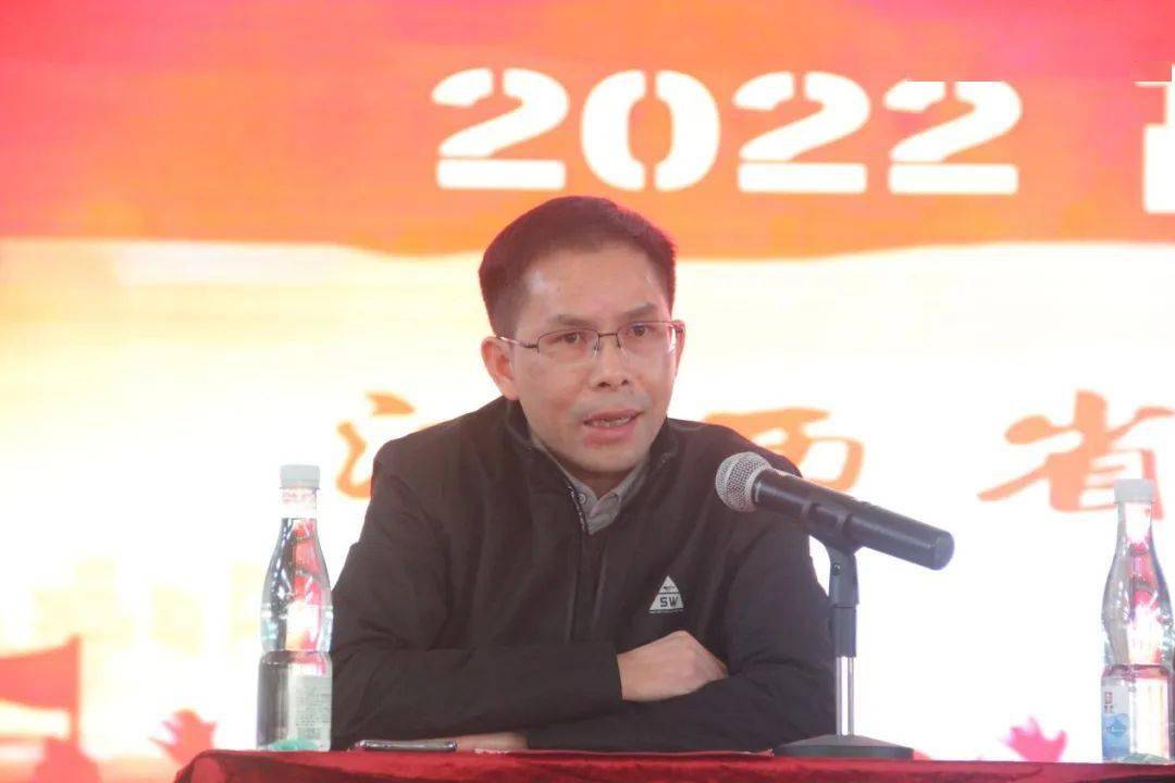 奋战百日破茧成蝶龙南中学召开2022年高考百日冲刺誓师大会