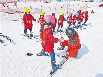 滑雪场|省大众冰雪系列活动圆满落幕
