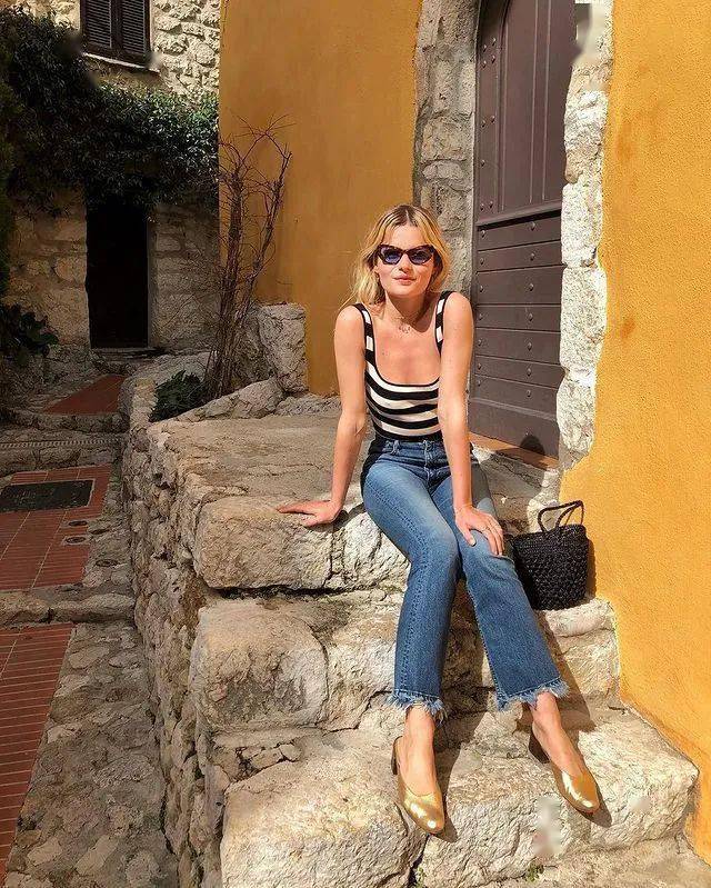 下装 条纹，永不过时