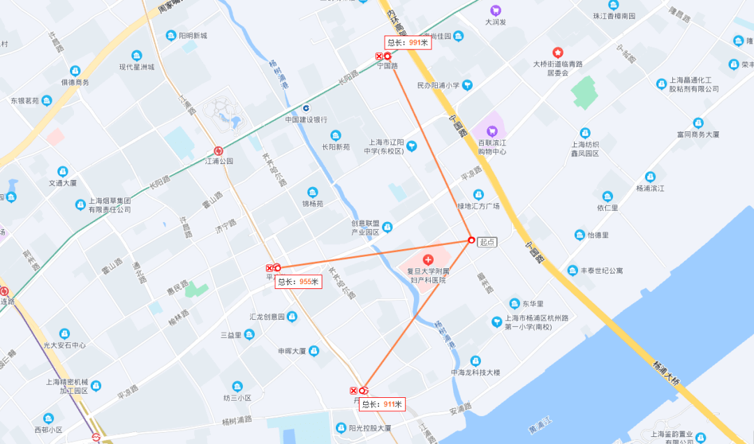 該地塊位於楊浦內環內的東外灘,東側