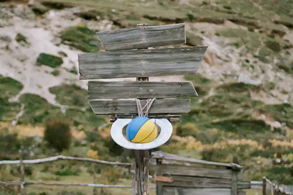 读碟|教室里的一头牦牛_乌金多吉_鲁纳纳_尔顿