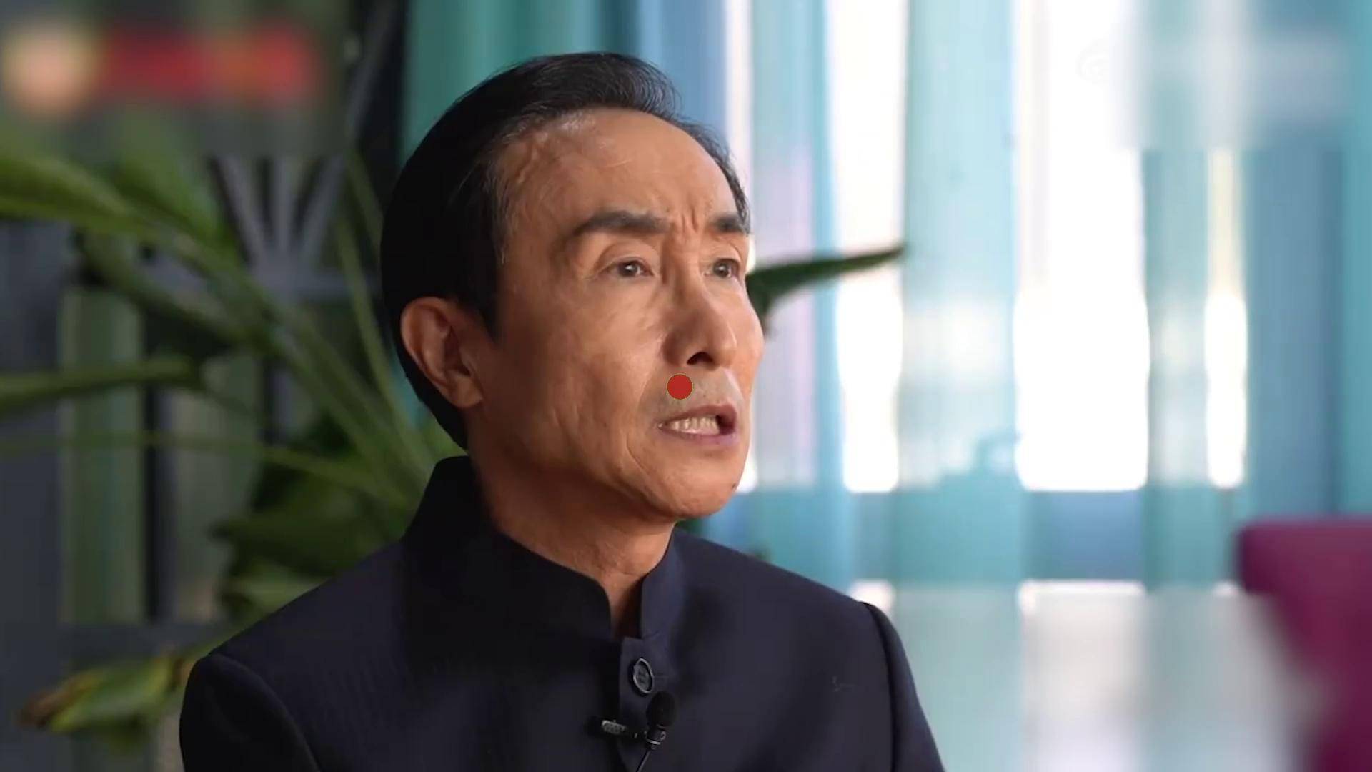 政协委员巩汉林明星足球队收入上亿还偷逃税不进球给中国人丢脸