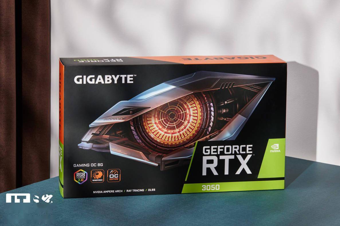 【IT之家开箱】技嘉 GeForce RTX 3050 GAMING OC 魔鹰 8G 图赏