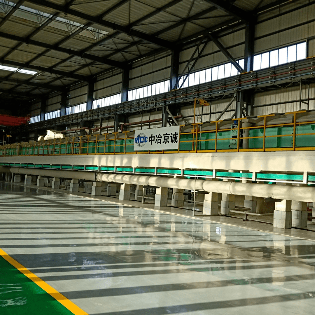 中冶京诚总承包的河北普阳钢铁集团中普精密推拉式酸洗机组热试成功_m