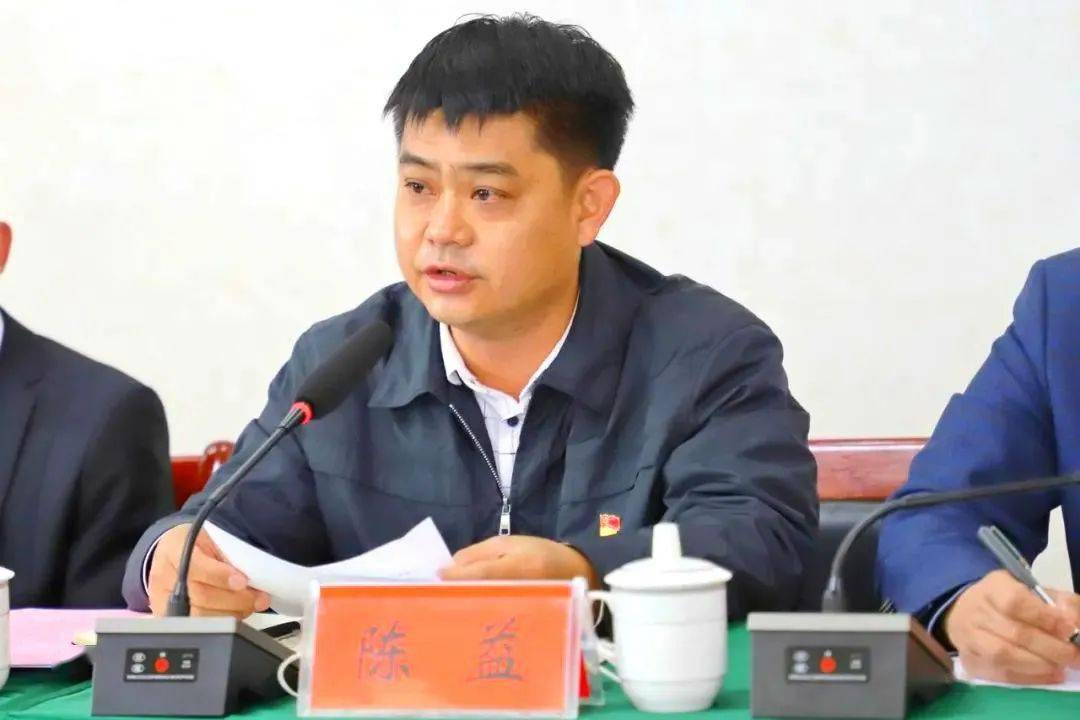 3月4日,上海复旦大学附属华东医院对口帮扶景谷县人民医院座谈会在县