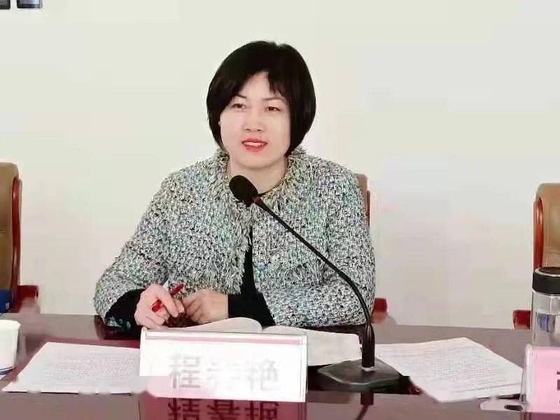 程春艳表示,县妇联及相关部门要切实保障妇女群体发展权利和机会,既要