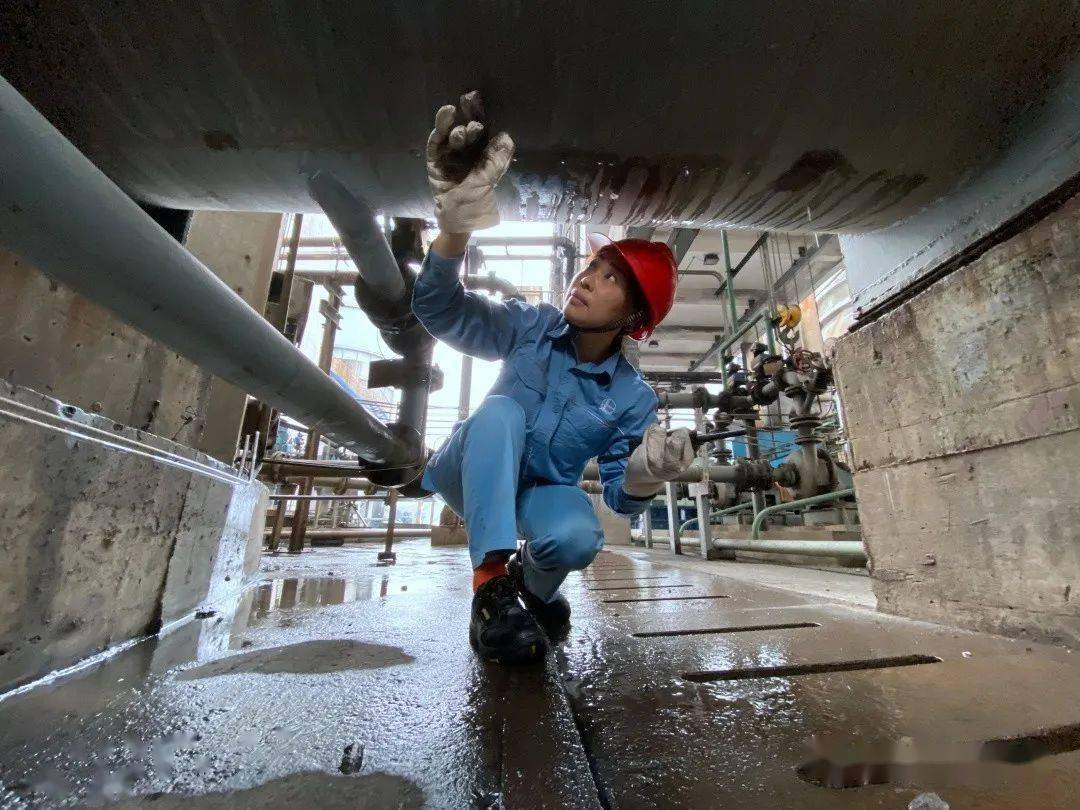 石化摄协石化摄影师身边的她