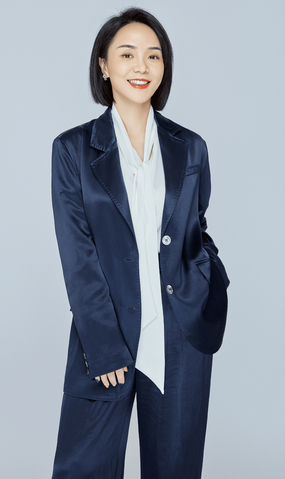 保利发展重庆公司营销中心总经理肖婷婷"三八女神节",向战斗在