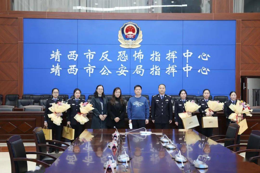 三月女人天 ,靖西市公安局开展妇女节慰问活动_工作_女民警_文章