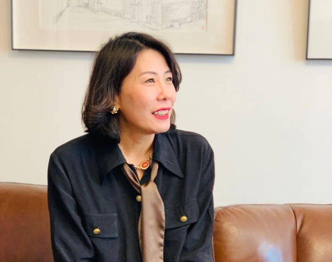 崔月梁宇佳田彦茹曹颖郭晶仿刘来萍姜桂杰快乐的女神节靓丽的风景线