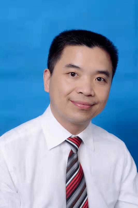 康明强教授,主任医师,医学博士,博士生导师,现任福建医科大学附属协和