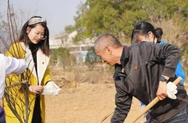 end撰稿:宗淙摄影:戴嘉玮制作:戴嘉玮