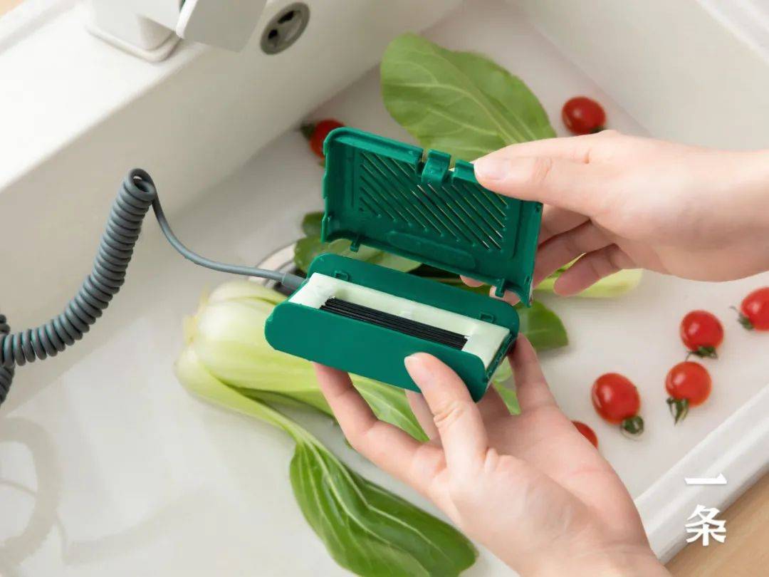别再随便洗菜了，里面藏的脏东西真的多到你想不到！