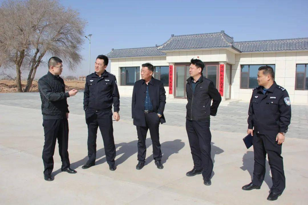 市公安局禁毒局副局长郑炜深入同心县预旺,韦州等几个重点乡镇,督导