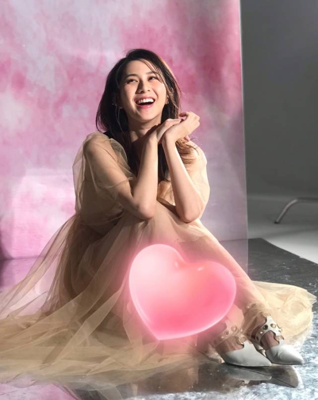 刘颖伦_衣服_身段