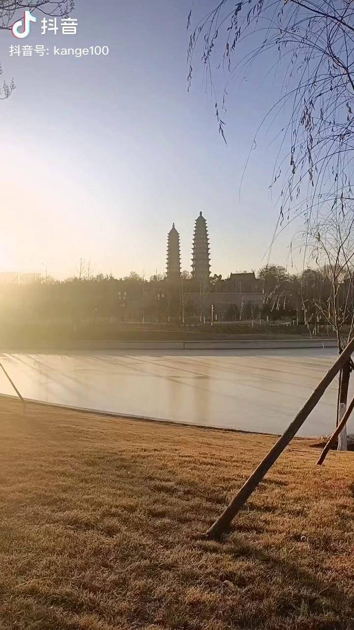 太原清晨第一缕阳光锦绣龙城大爱山西