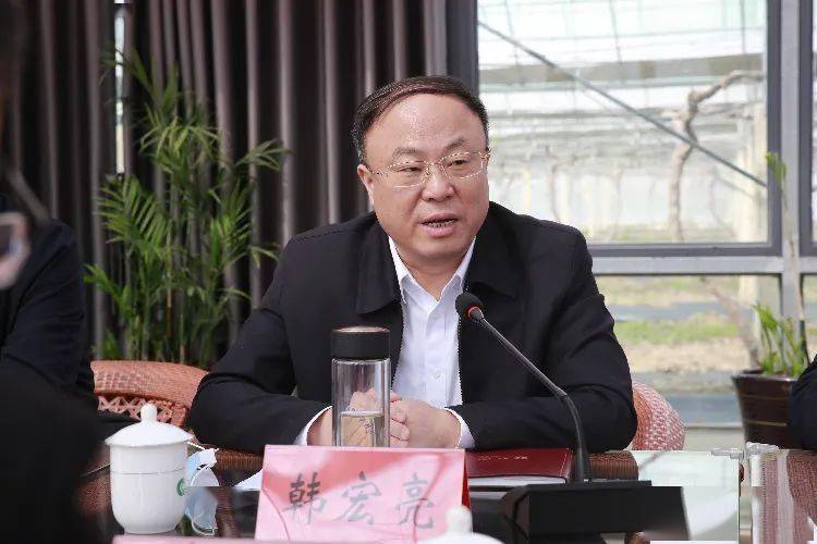 市区人大丹徒人大走近全国人大代表倾听全国两会声音