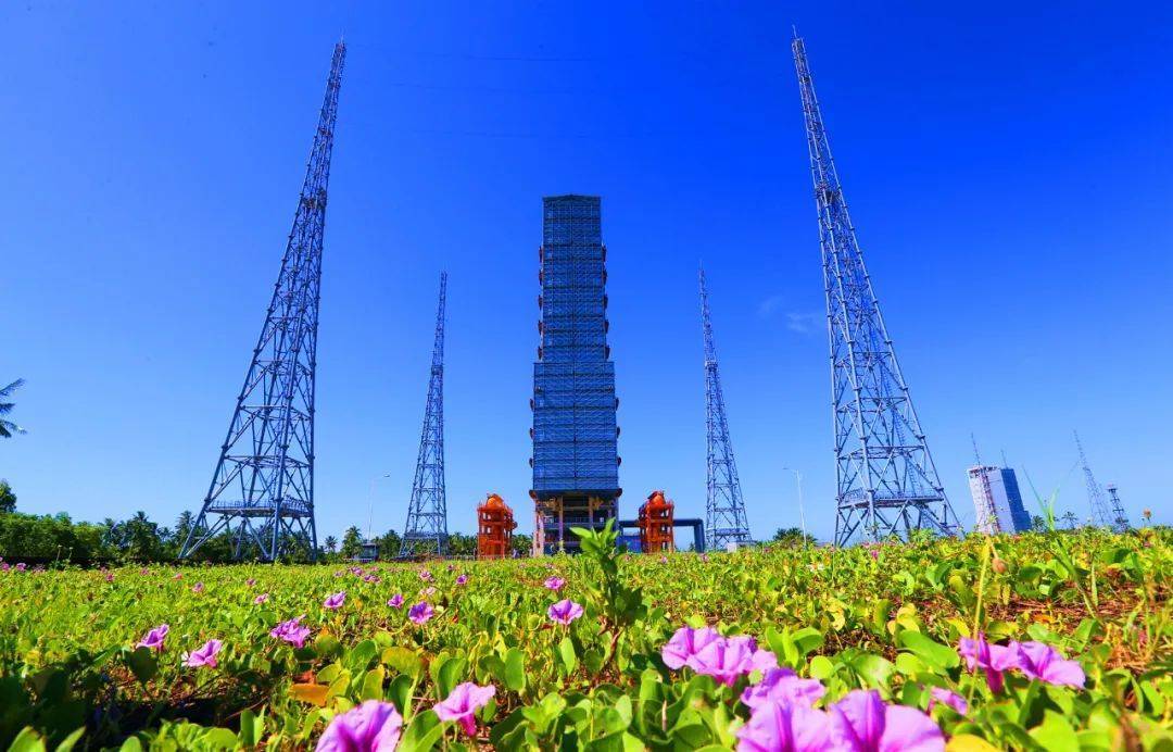 核心|西昌卫星发射中心与海南文昌签约合作 共同打造国际航天城