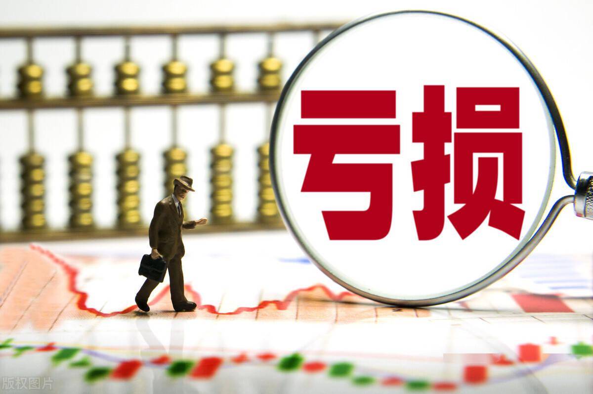 四川轨交龙头扣非净利连续10年亏损欲跨界光伏寻转机