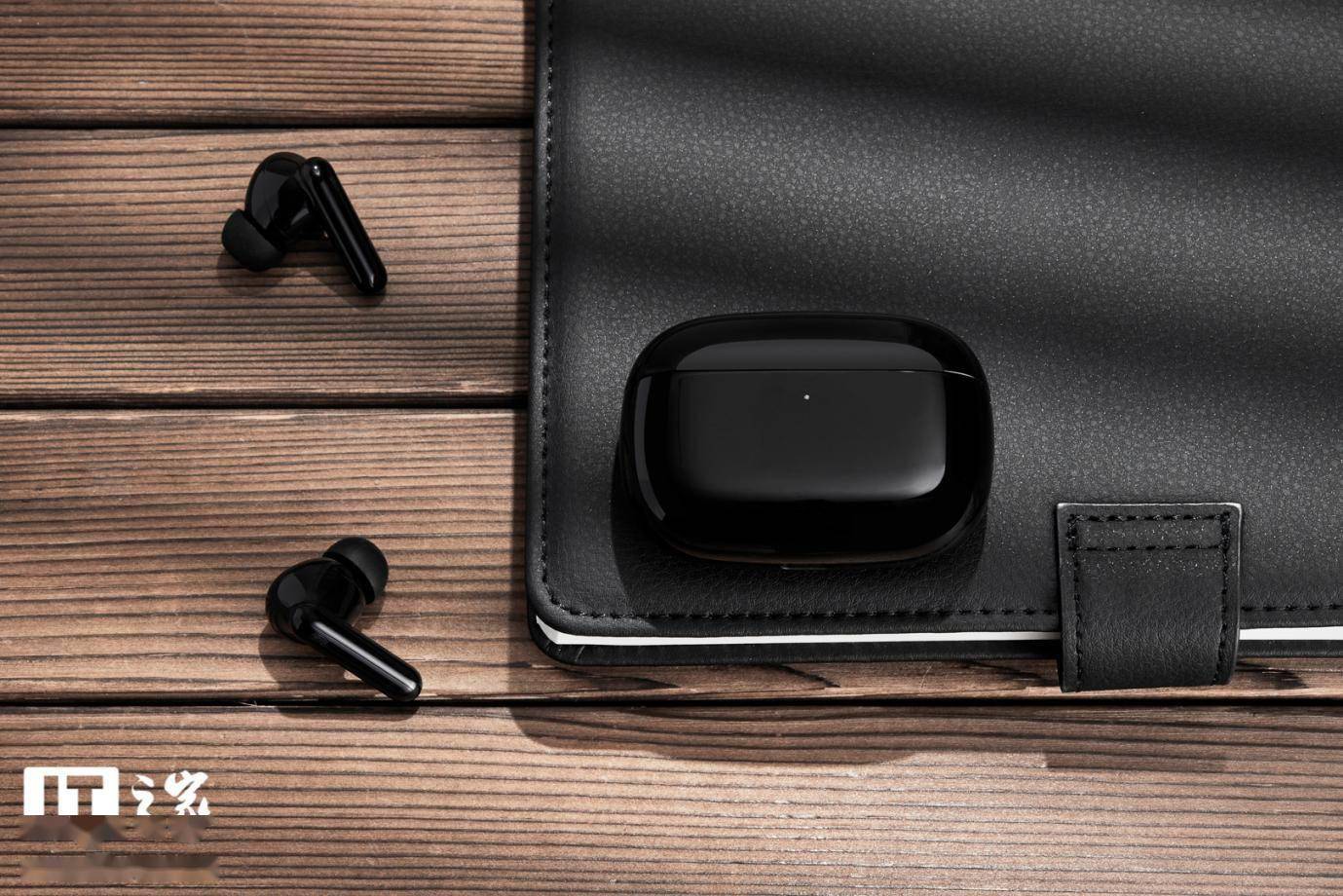 旗舰|荣耀 Earbuds 3 Pro 真无线降噪耳机体验：旗舰音质，监测体温